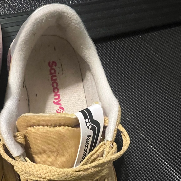 Saucony Retro Sneakers – Yellow Tan & Pink – Women’s Size 10 - Picture 7 of 7